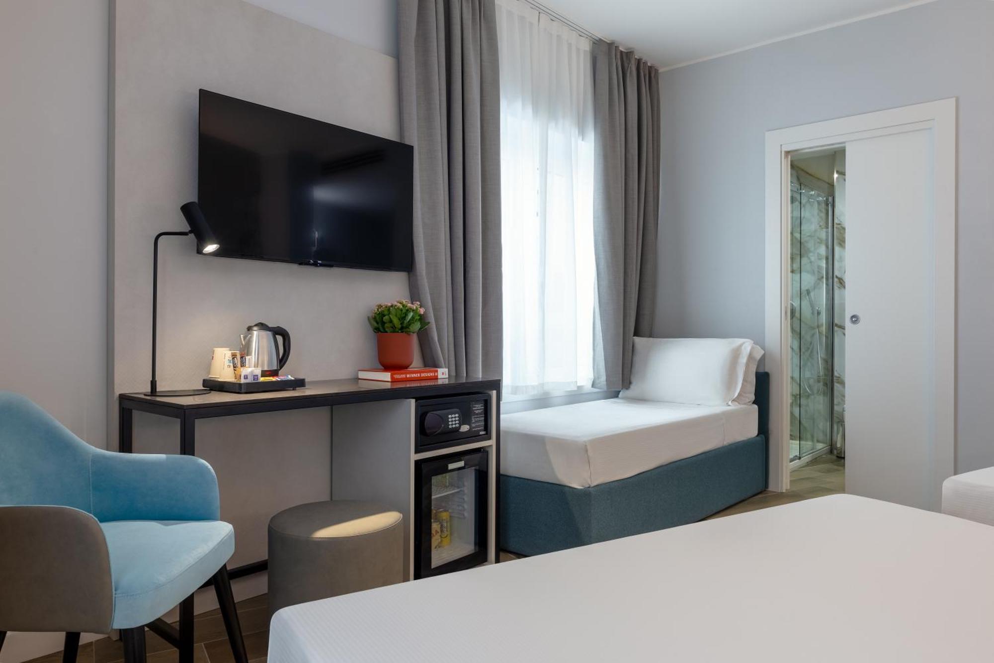 Ih Hotels Milano Centrale Exterior photo